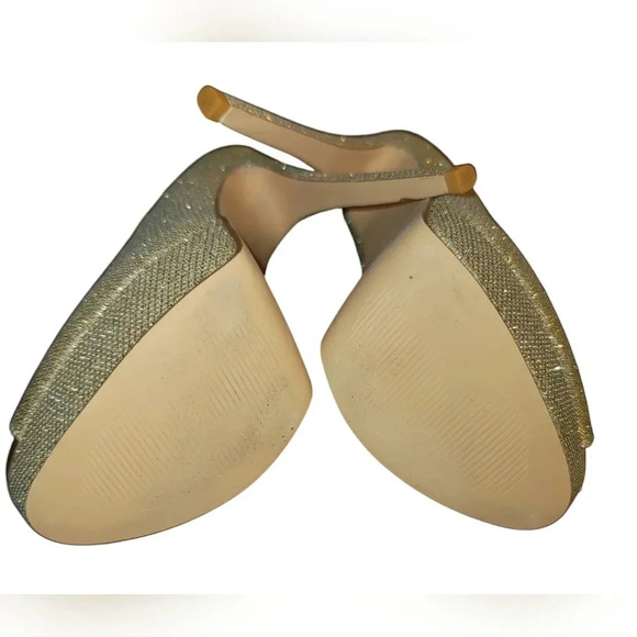 Merumote Gold Platform Stilettos EUC Size 6.5 - Picture 6 of 7